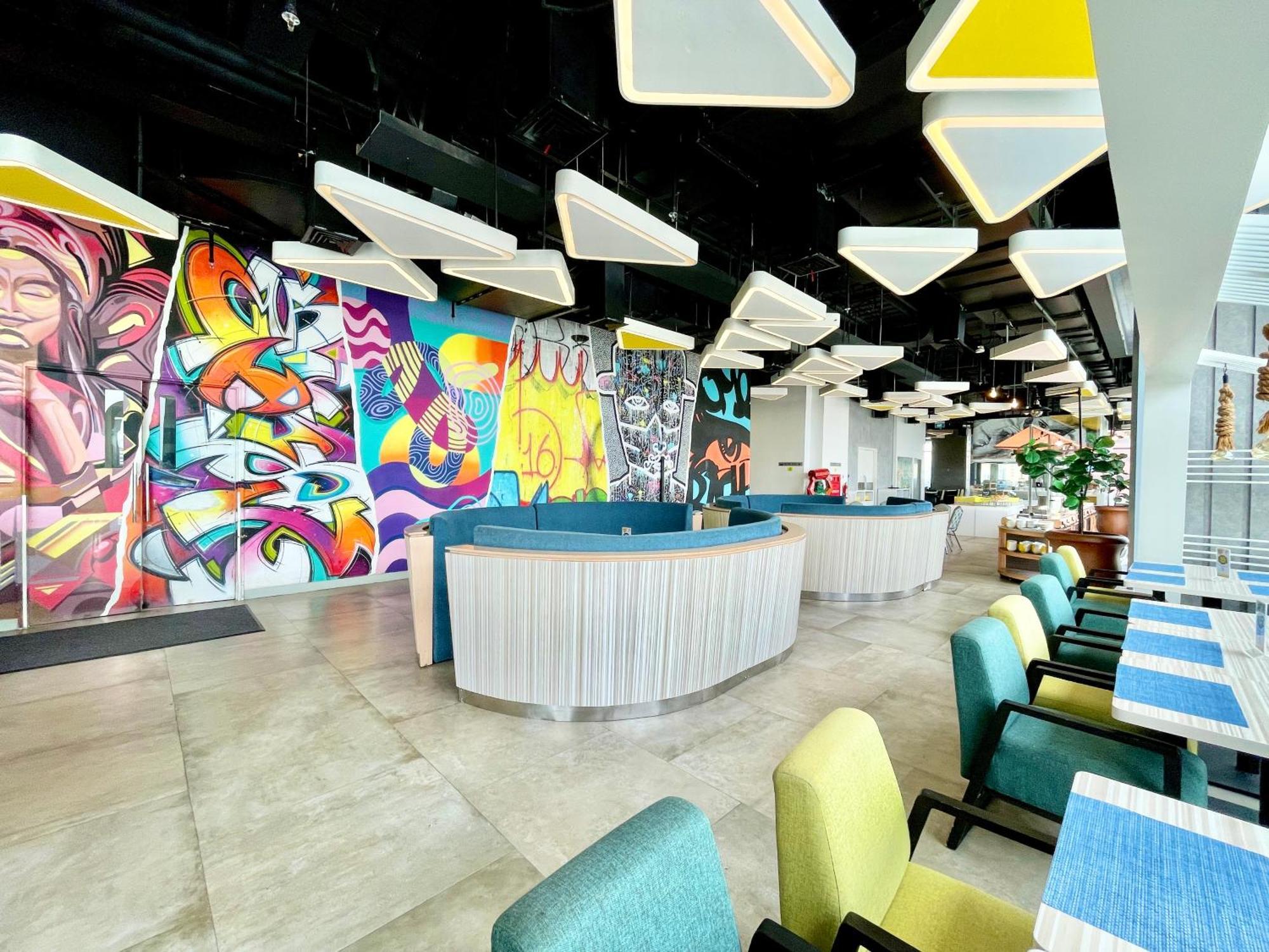 Yello Hotel Harmoni Giacarta Esterno foto