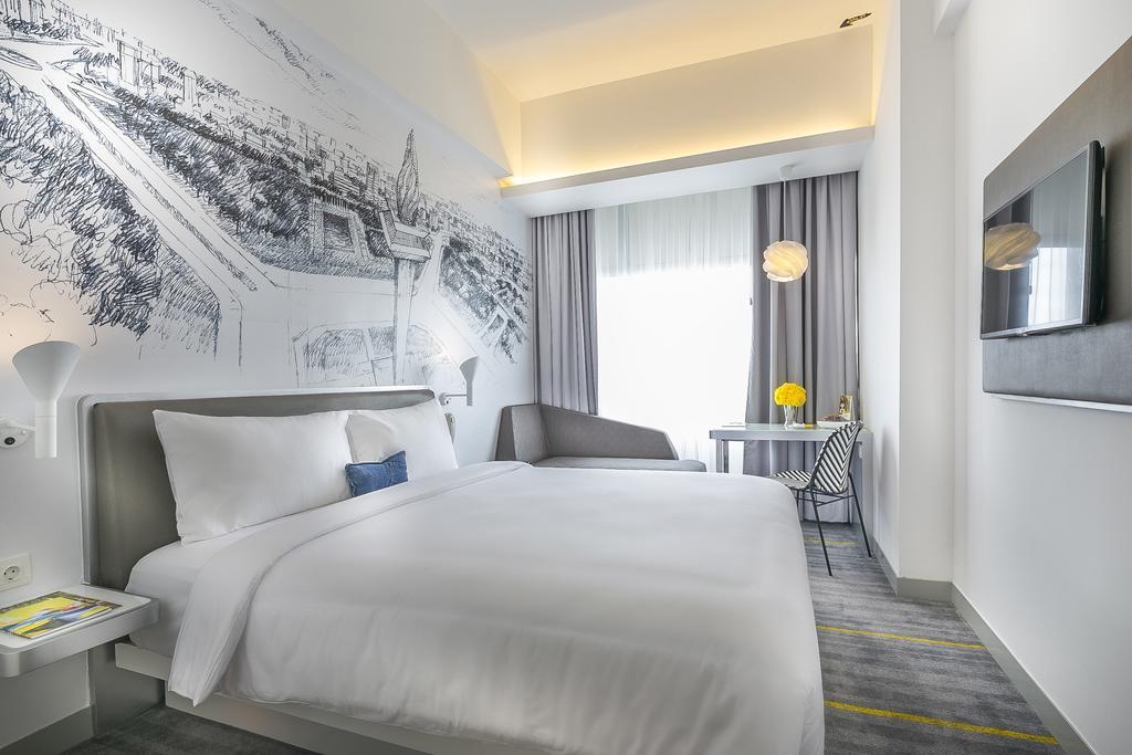 Yello Hotel Harmoni Giacarta Esterno foto